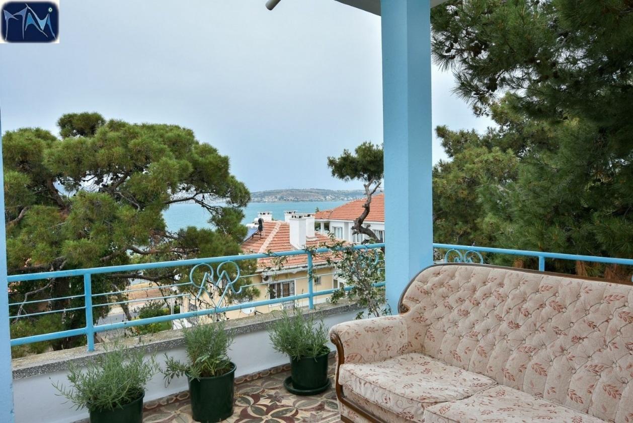 Mavi Pension Hotel Ayvalik Exterior photo